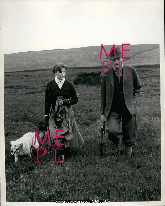 : Harold Macmillan and Duchess of Devonshire, Yorkshire : Harold Macmillan and Duchess of Devonshire, Yorkshire