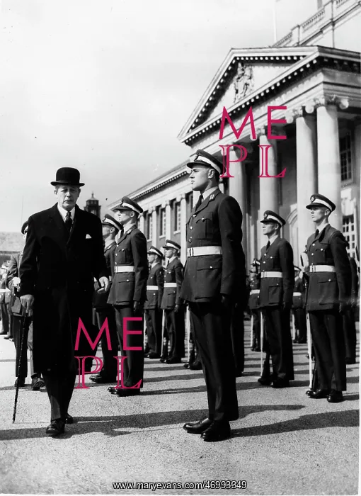 : Harold Macmillan inspecting the troops : Harold Macmillan inspecting the troops