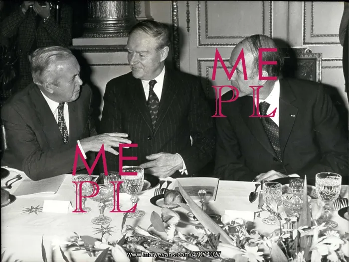 : Harold Wilson, Liam Cosgrave, Giscard d'Estaing, Paris : Harold Wilson, Liam Cosgrave, Giscard d'Estaing, Paris