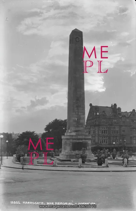 : Harrogate War Memorial : Harrogate War Memorial