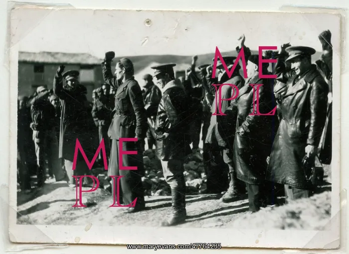 : Harry Pollitt with the Battalion : Harry Pollitt with the Battalion