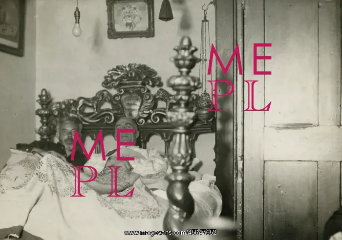 : Harry Price and C. E. M. Joad lying in and investigating a s : Harry Price and C. E. M. Joad lying in and investigating a s