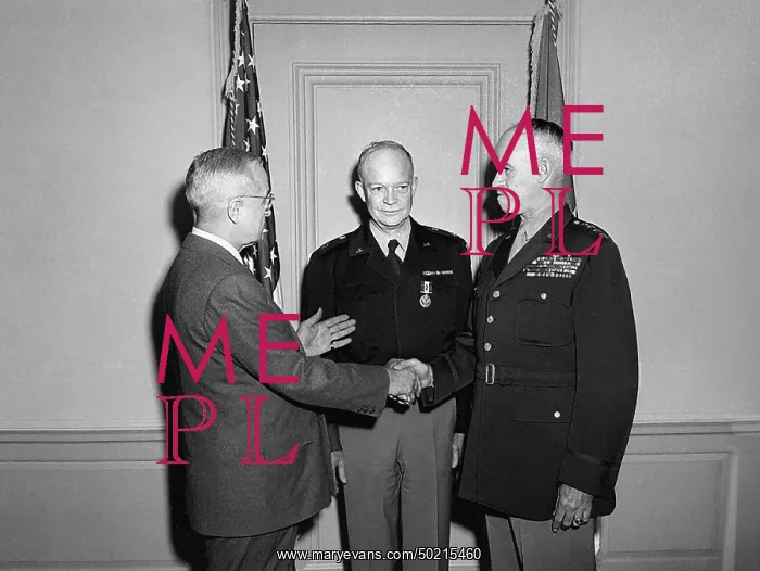 : Harry S. Truman - Dwight D. Eisenhower - Omar Bradley : Harry S. Truman - Dwight D. Eisenhower - Omar Bradley