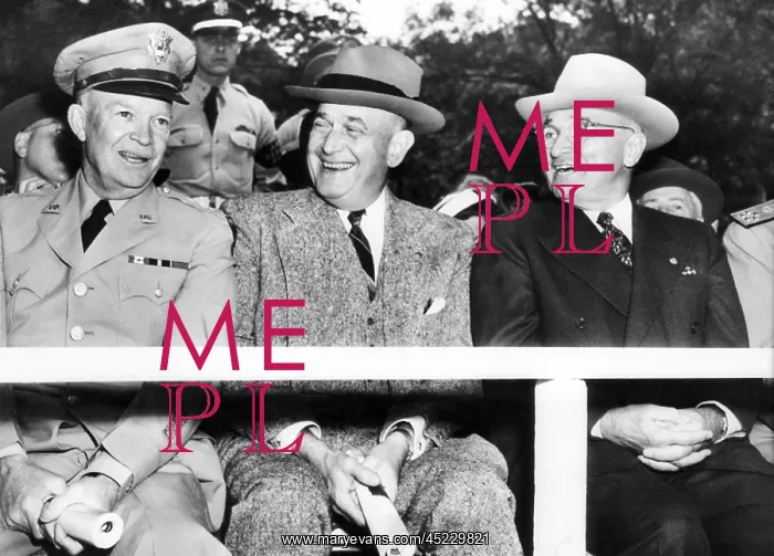 : Harry Truman observing the first Armed Forces ? : Harry Truman observing the first Armed Forces ?