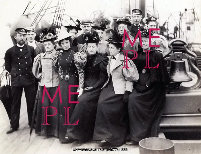 : Harvard Computers Aboard C.S. Minia, 1900 : Harvard Computers Aboard C.S. Minia, 1900