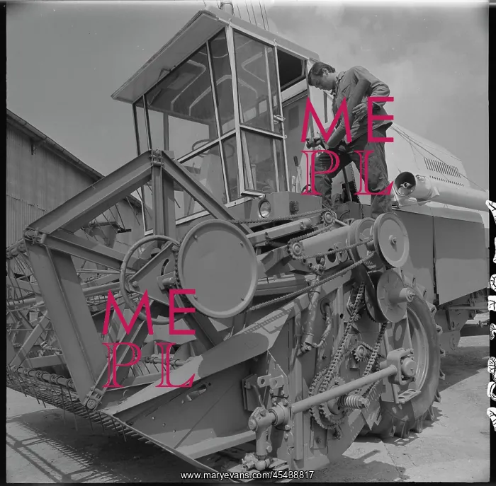 : Harvester, harvester : Harvester, harvester