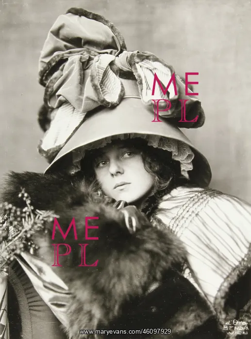 : Hat design by the painter Krieser : Hat design by the painter Krieser
