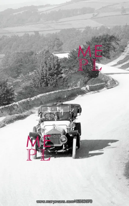 : Hathersage, Motor Car 1919 : Hathersage, Motor Car 1919