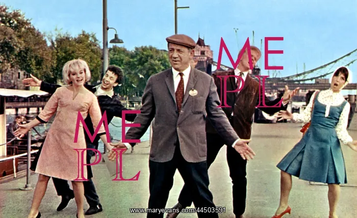 : Three Hats For Lisa (1966) : Three Hats For Lisa (1966)