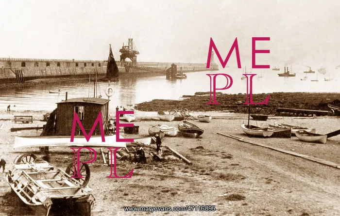  : Haven and Pier, Tynemouth