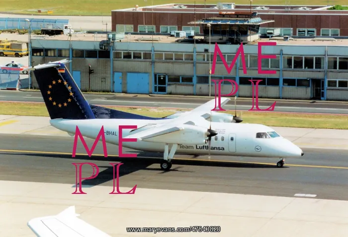 : de Havilland Canada DHC-8-202 D-BHAL : de Havilland Canada DHC-8-202 D-BHAL