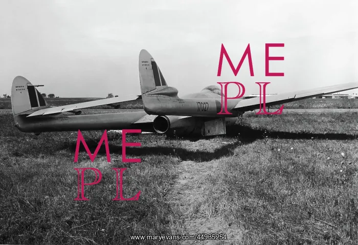 : de Havilland DH-100 Vampire : de Havilland DH-100 Vampire