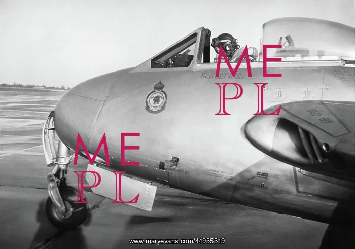 : de Havilland DH-100 Vampire : de Havilland DH-100 Vampire