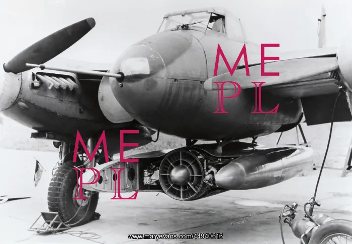 : de Havilland DH-98 Mosquito : de Havilland DH-98 Mosquito