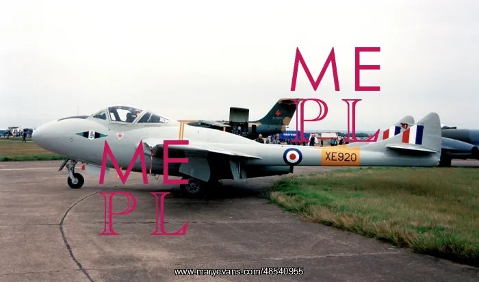 : de Havilland DH.115 Vampire Trainer T.11 G-VMPR - XE920 : de Havilland DH.115 Vampire Trainer T.11 G-VMPR - XE920