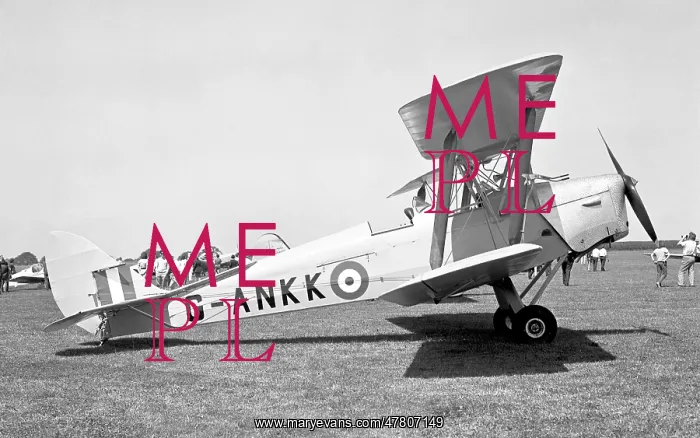 : de Havilland DH.82A Tiger Moth G-ANKK : de Havilland DH.82A Tiger Moth G-ANKK