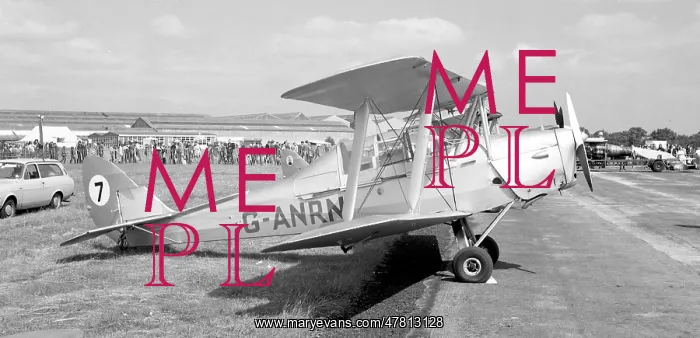 : de Havilland DH.82A Tiger Moth G-ANRN : de Havilland DH.82A Tiger Moth G-ANRN