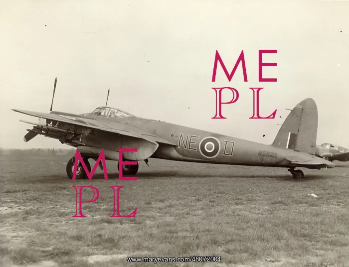 : de Havilland DH98 Mosquito FBVI RS625 : de Havilland DH98 Mosquito FBVI RS625