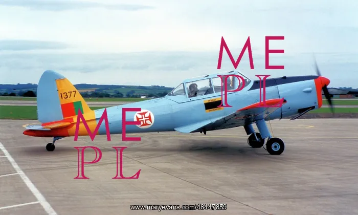 : de Havilland DHC-1 Chipmunk T.10 G-BARS : de Havilland DHC-1 Chipmunk T.10 G-BARS