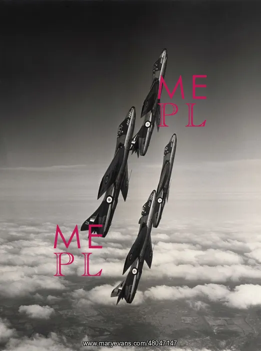 : Four Hawker Hunter 1s of 54 Squadron aerobatic team : Four Hawker Hunter 1s of 54 Squadron aerobatic team