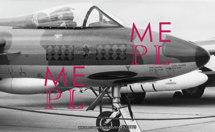 : Hawker Hunter F-4 : Hawker Hunter F-4