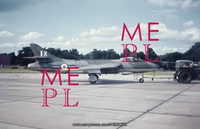 : Hawker Hunter F-6 : Hawker Hunter F-6