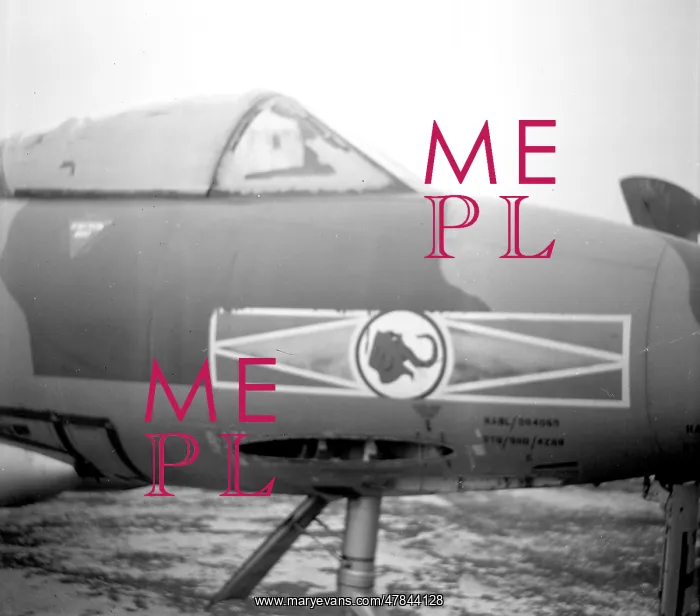 : Hawker Hunter F.4 XF298 : Hawker Hunter F.4 XF298