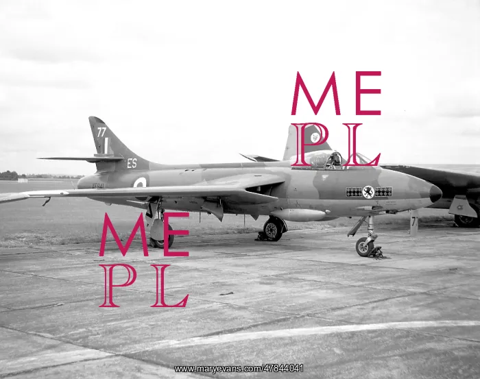 : Hawker Hunter F.4 XF941 : Hawker Hunter F.4 XF941