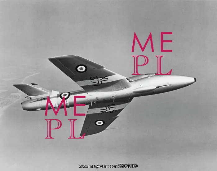 : Hawker Hunter T-7 : Hawker Hunter T-7