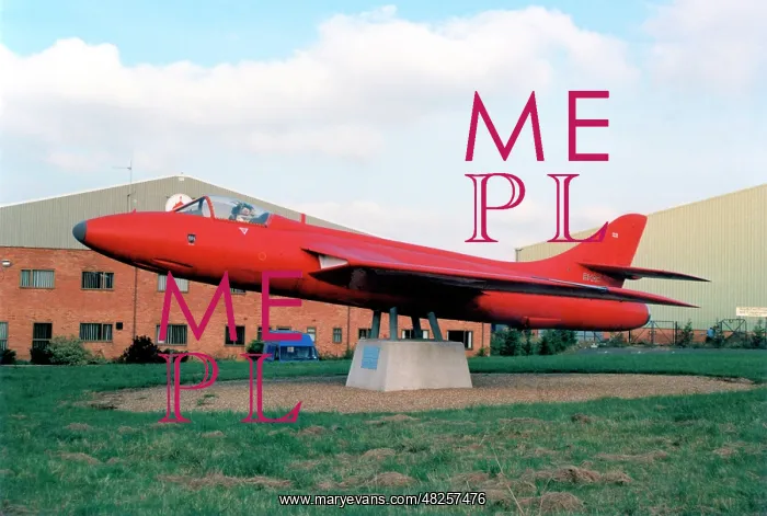 : Hawker Hunter T.Mk.53 ET-272 : Hawker Hunter T.Mk.53 ET-272