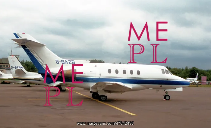 : Hawker Siddeley 125-400B G-BAZB : Hawker Siddeley 125-400B G-BAZB