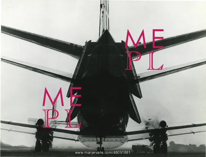: Hawker Siddeley Andover C1, effect of kneeling undercarriage : Hawker Siddeley Andover C1, effect of kneeling undercarriage