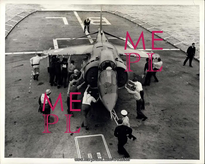 : Hawker Siddeley Harrier on HMS Blake during trials : Hawker Siddeley Harrier on HMS Blake during trials