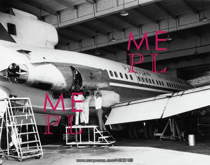 : Hawker Siddeley HS-121 Trident 1E : Hawker Siddeley HS-121 Trident 1E