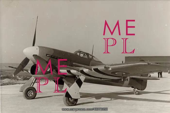  : Hawker Typhoon