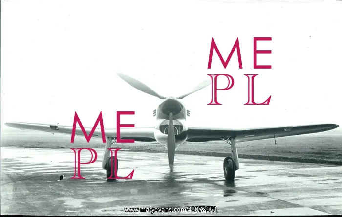 : Hawker Typhoon first prototype P5212 in its original form : Hawker Typhoon first prototype P5212 in its original form