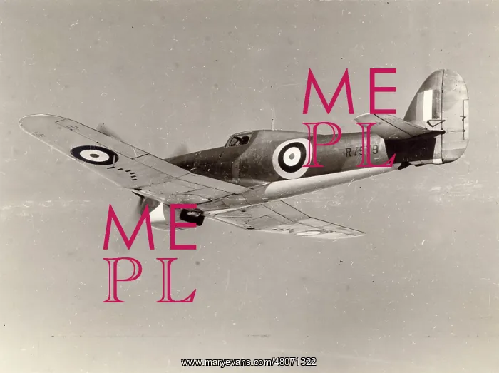 : Hawker Typhoon IA, R7579 : Hawker Typhoon IA, R7579