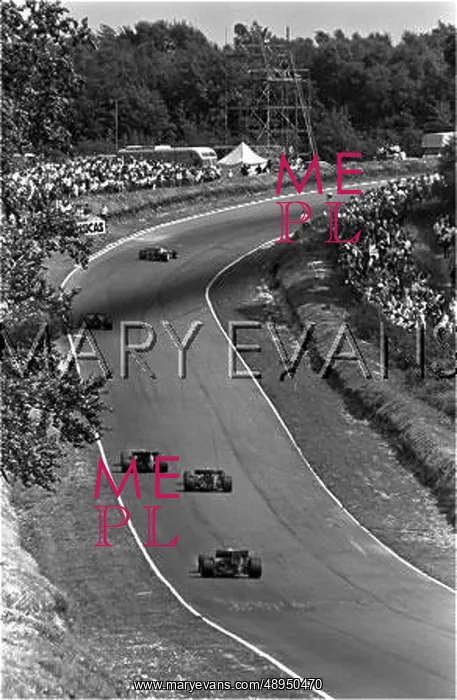: Hawthorn's Bend, Brands Hatch, England : Hawthorn's Bend, Brands Hatch, England