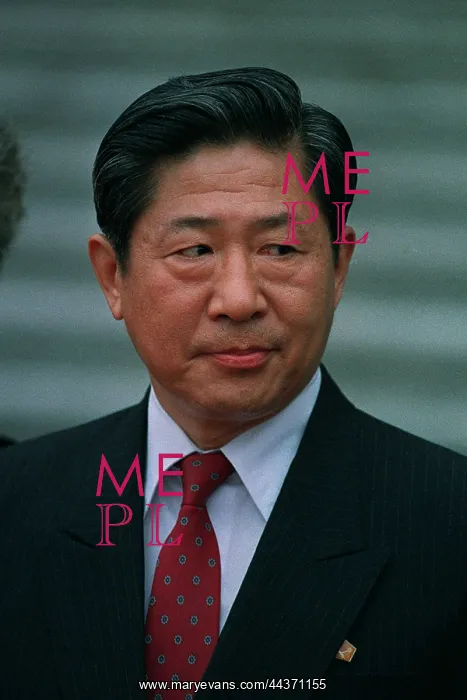  : H.E. Ma Yuzhen