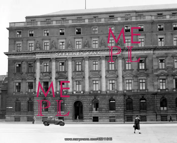 : Headquarters of the Dresdner Bank in Berlin, 1931 : Headquarters of the Dresdner Bank in Berlin, 1931