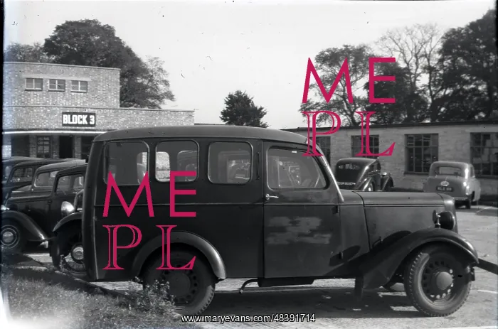 : Hearse, Hullbridge, Essex : Hearse, Hullbridge, Essex
