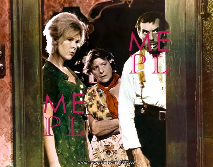 : Heavens Above (1963) : Heavens Above (1963)
