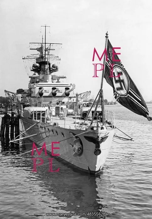 : Heavy cruiser Deutschland participating in : Heavy cruiser Deutschland participating in
