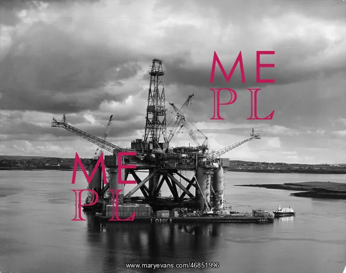 : HEBRIDEAN OIL RIG : HEBRIDEAN OIL RIG