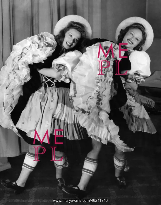 : Hedi and Margot Hoepfner in the premiere : Hedi and Margot Hoepfner in the premiere