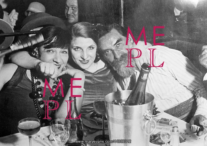 : Hedonistic champagne-drinking in Paris : Hedonistic champagne-drinking in Paris