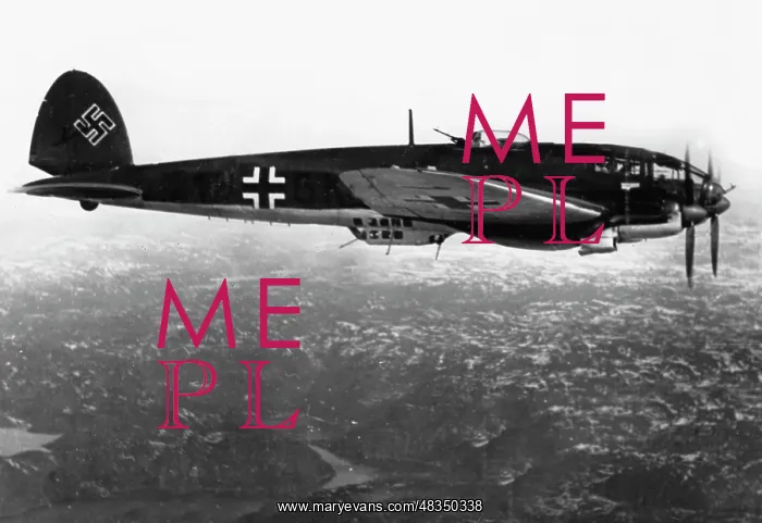 : Heinkel He 111 fighter plane, 1940 : Heinkel He 111 fighter plane, 1940