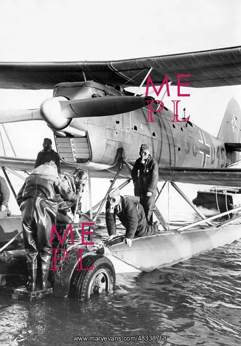 : Heinkel He 60 seaplane, 1939 : Heinkel He 60 seaplane, 1939