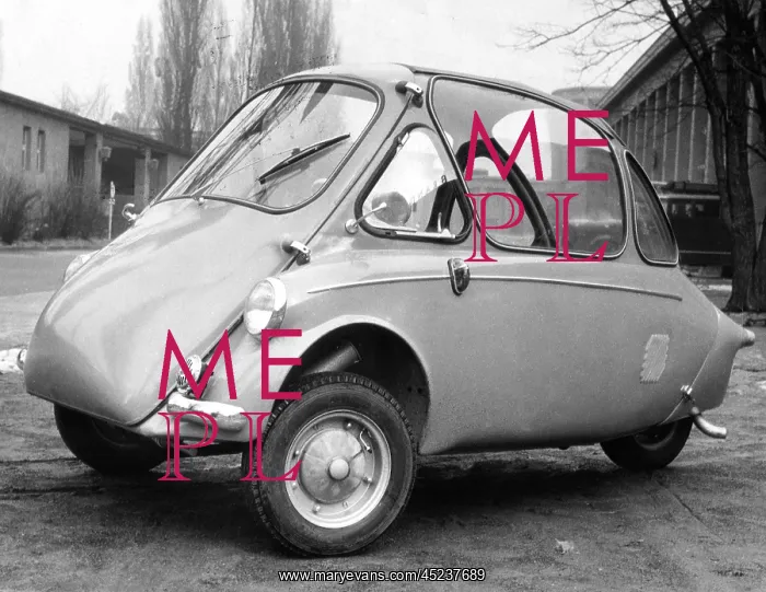: Heinkel cabin scooter : Heinkel cabin scooter