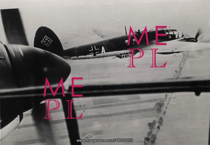: Heinkel He111H-5 bomber : Heinkel He111H-5 bomber
